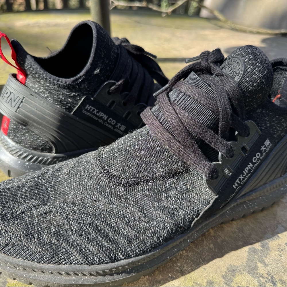 Hardtuned Osaka Apex
Shoes